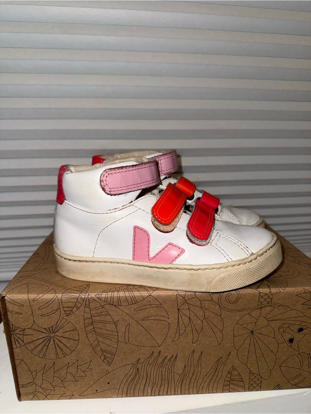 Veja White Kids High-Top Sneakers with Pink and Red Accents